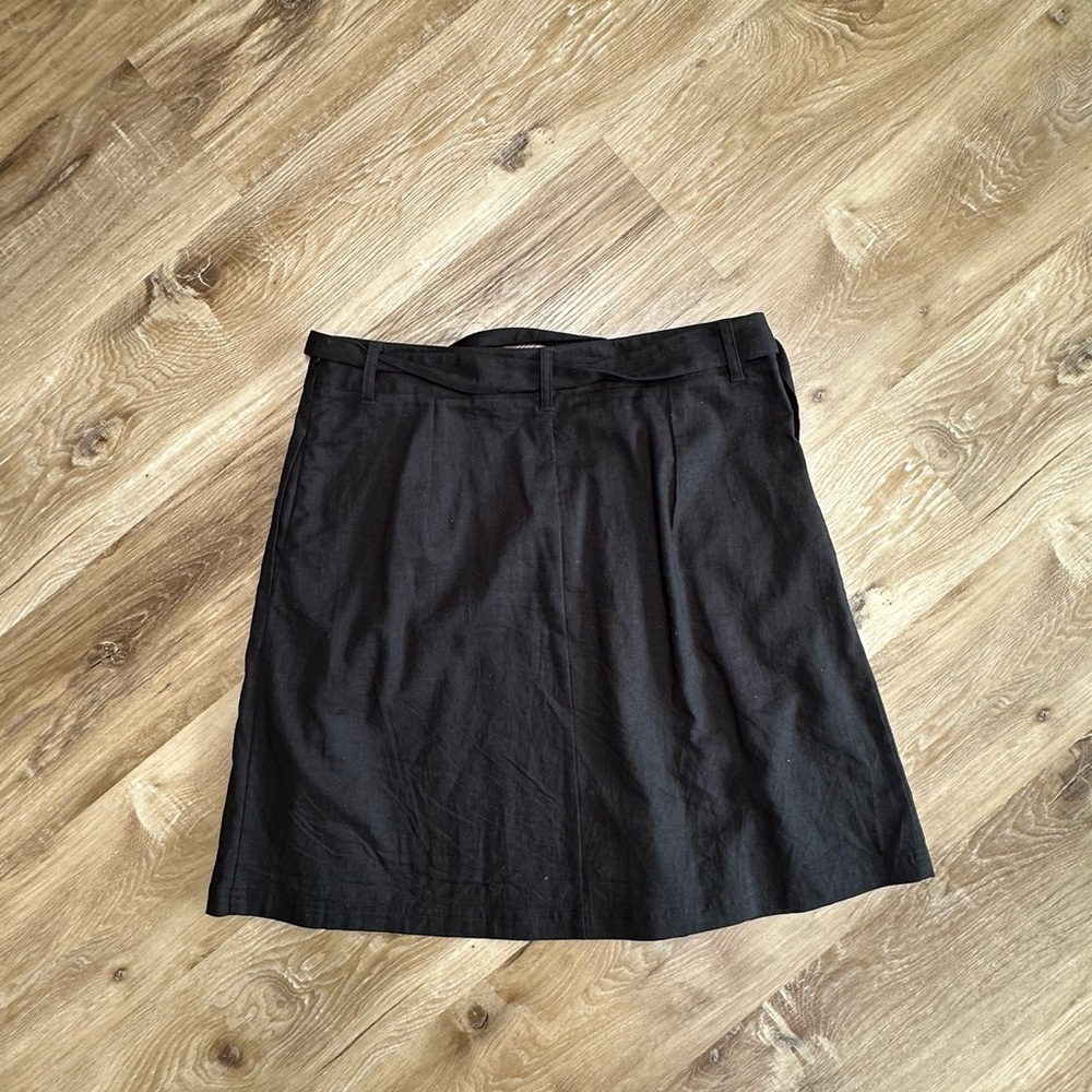 Banana Republic Black A-Line Wrap Skirt - Picture 6 of 6
